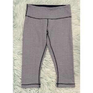 Lululemon Wunder Under Cropped Leggings Size 4 Navy Blue White Gingham Crop